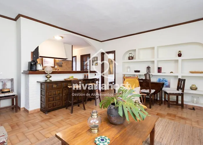 Tegas: Tacoronte, By Nivariahost Vakantiehuis Tacoronte