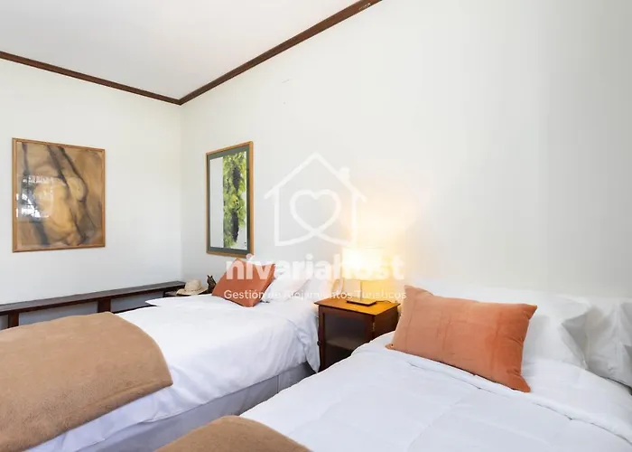 Tegas: Tacoronte, By Nivariahost * Tacoronte